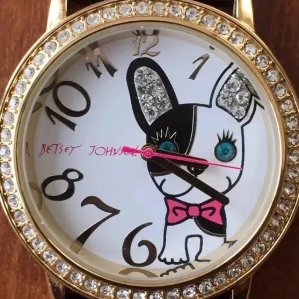 Betsey 🐕 Johnson Boston Terrier Bulldog Dog Watch